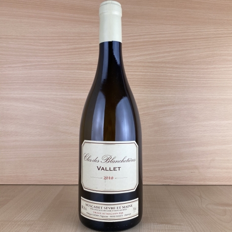 2010 AOC Muscadet S&egrave;vre et Maine "Vallet" Clos des Blancheti&egrave;res